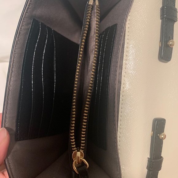 Marc Jacobs Clutch (w/ chain for crossbody) - Picture 3 of 3